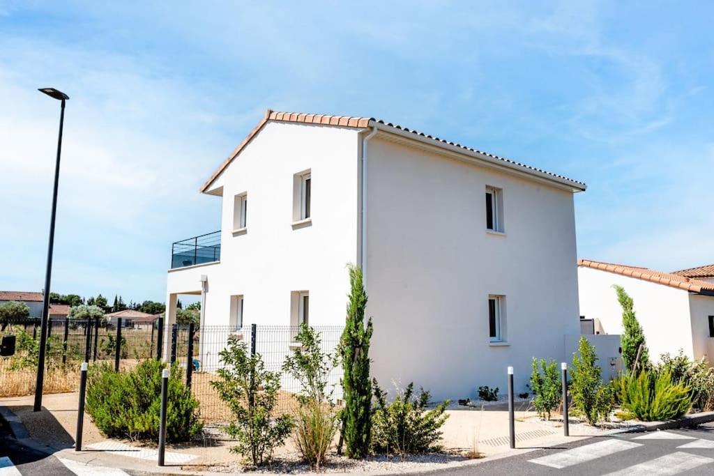 Morieres-les-Avignon ☆ Blue Provencal Appartement ☆ מראה חיצוני תמונה